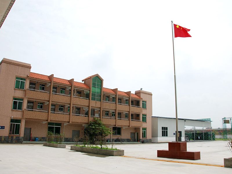 廣州翔龍軍事拓展培訓(xùn)基地